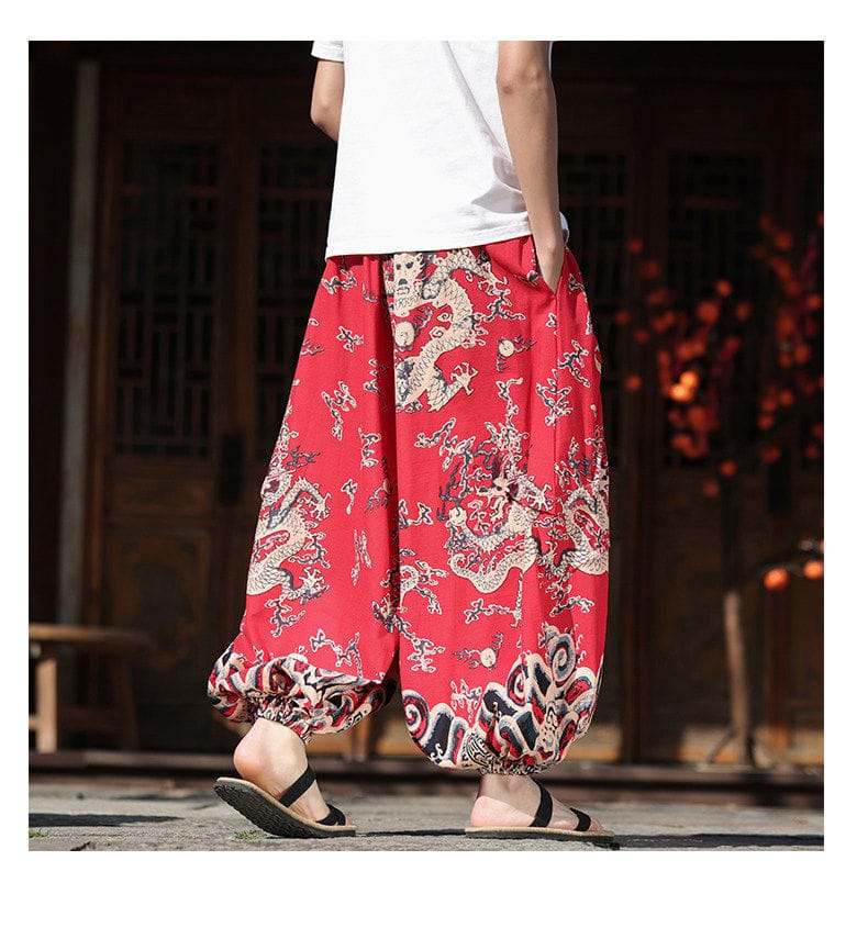 裾をゴムで絞るチャイナパンツ