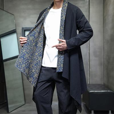 リバーシブルのロングカーディガン。風格漂う羽織りアウター。