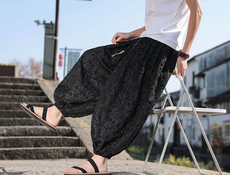メンズのランタンチャイナパンツ