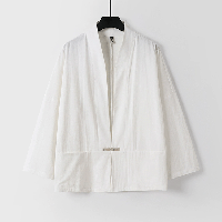 男性の肥満体型中華風ジャケット