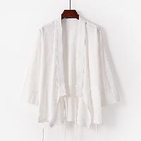 男性用のがっちり体型のカンフー服