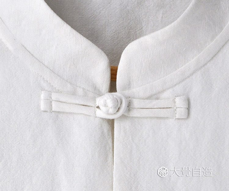 男性用のチャイナシャツ