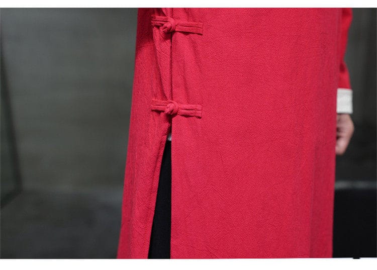 男性の中華風ローブ