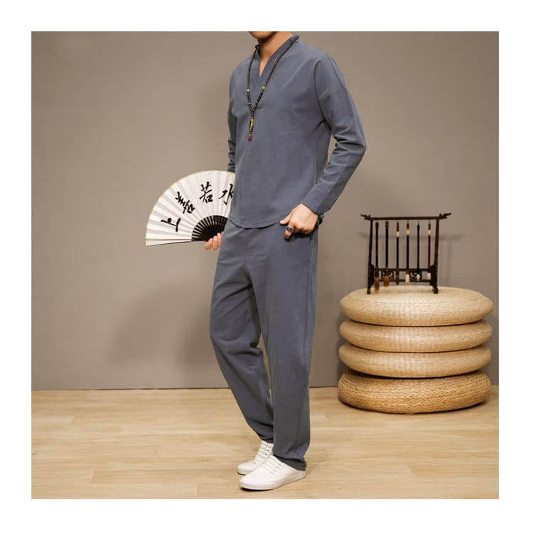 男性用のカットソー上下セット