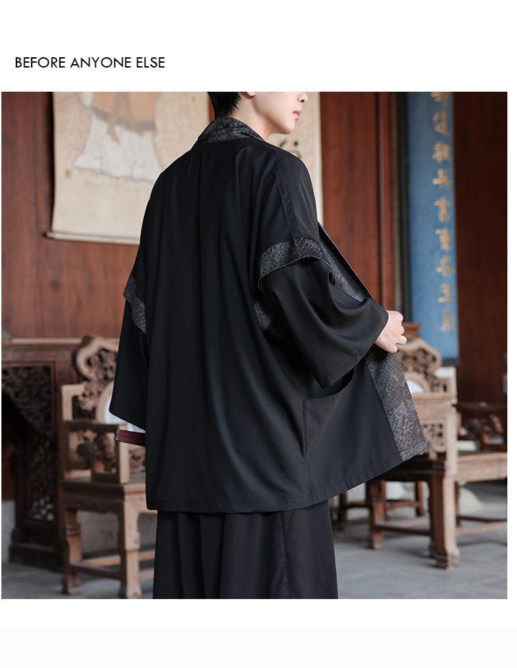 男性用のチャイナローブ