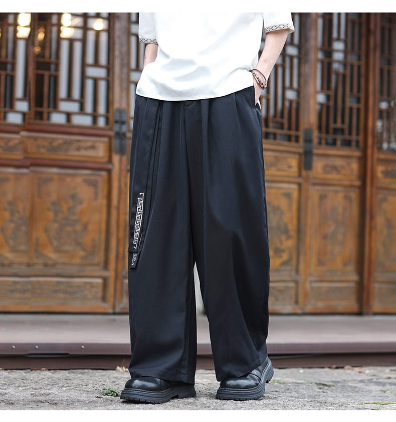 メンズのカンフーパンツ