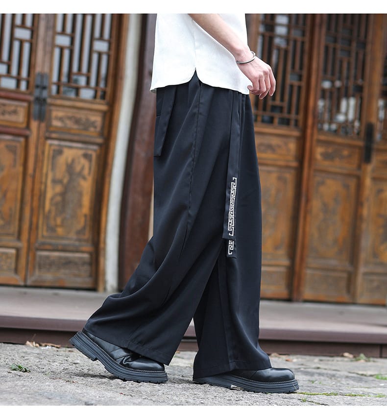 メンズの裾リブチャイナパンツ