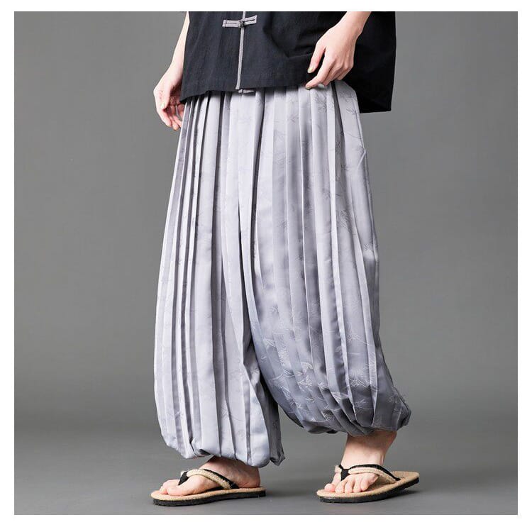 中華風のメンズパンツ