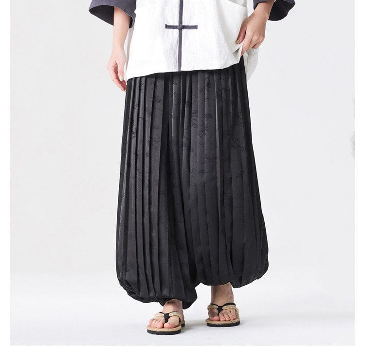 裾をゴムで絞るチャイナパンツ"